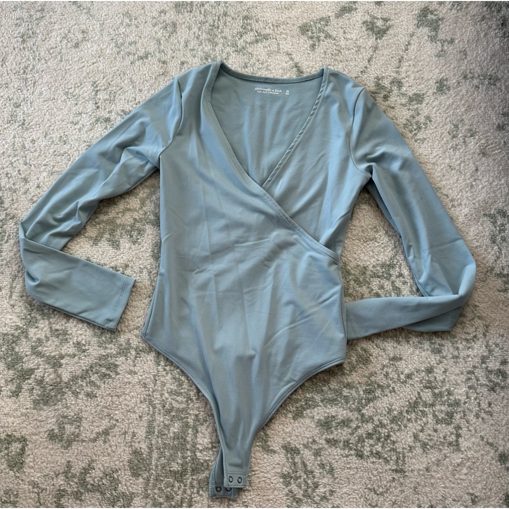 Abercrombie Soft A&F long sleeve body suit